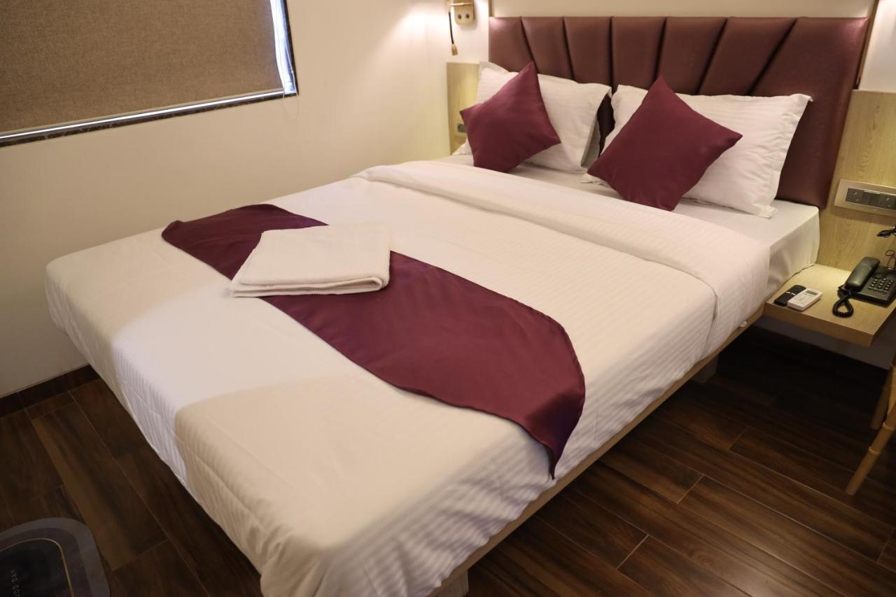 Vishal Hall Hotel Mumbai Kültér fotó